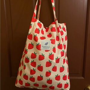 Strawberry Print Tote Bag